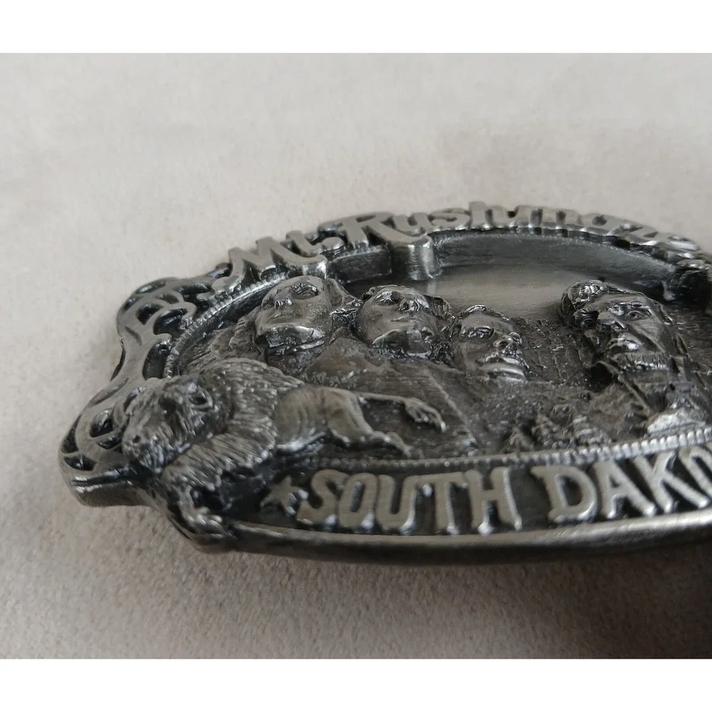 Mt Rushmore 1985 Siskiyou Belt‎ Buckle Limited Edition #1857 Heavy